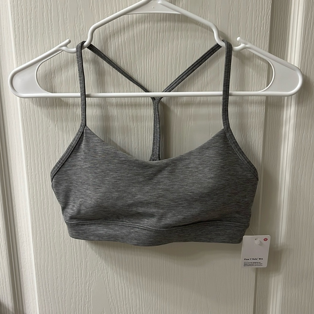 Lululemon flow Y nulu bra